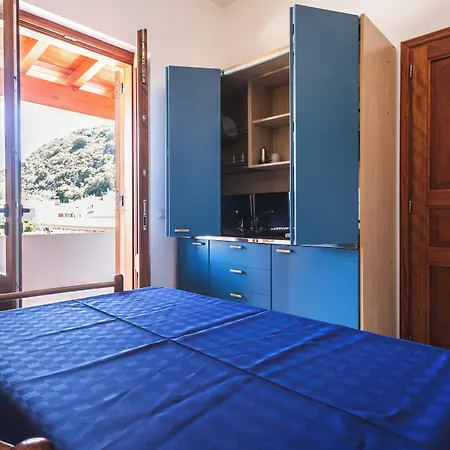 Aparthotel La Canneto (Lipari)