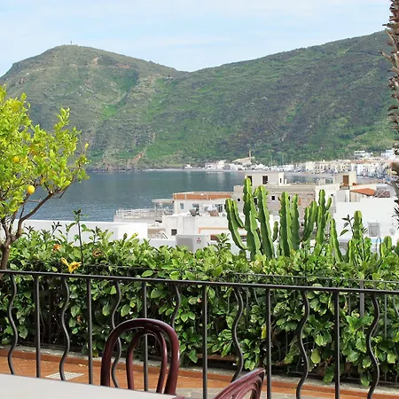 La 4* Canneto (Lipari)