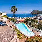 La Apartahotel