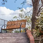 La Apartahotel 4*