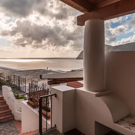 Aparthotel La 4*