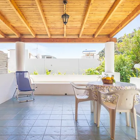 La 4* Canneto (Lipari)