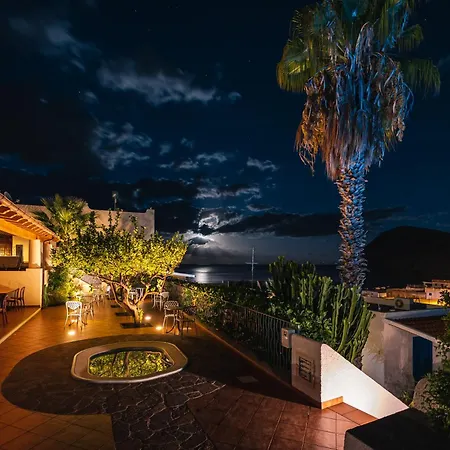 La Hotel apartamentowy 4*