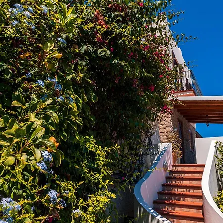 Hotel apartamentowy La 4*