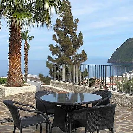 La 4* Canneto (Lipari)