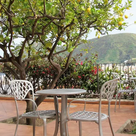 La 4* Canneto (Lipari)