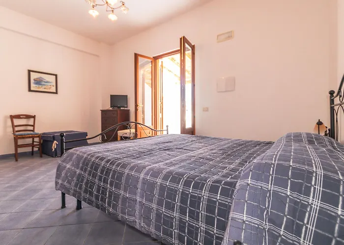 Aparthotel La Canneto (Lipari)