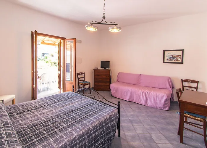 Aparthotel La Canneto (Lipari)