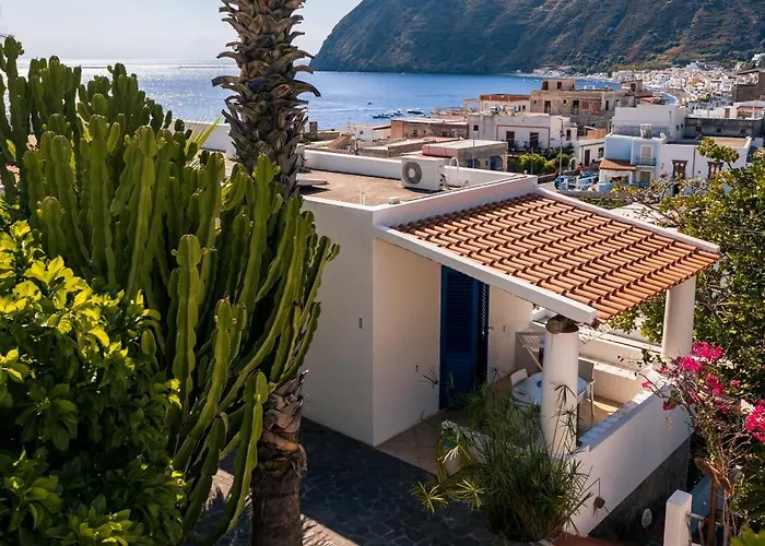 Aparthotel La Canneto (Lipari)