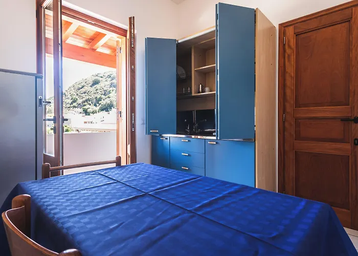 Aparthotel La Canneto (Lipari)