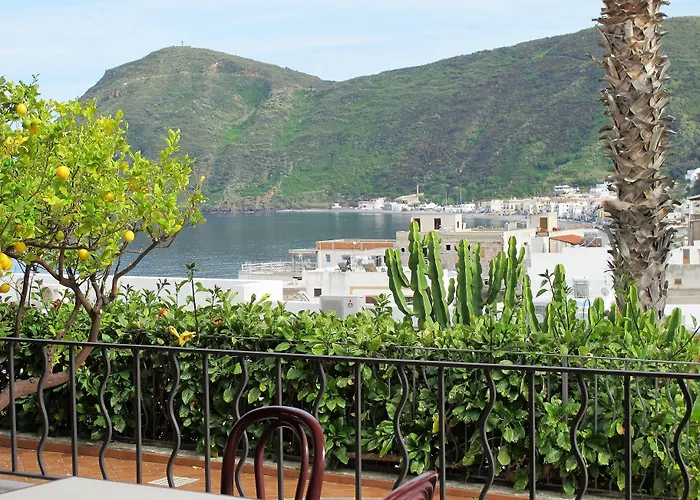 La 4* Canneto (Lipari)